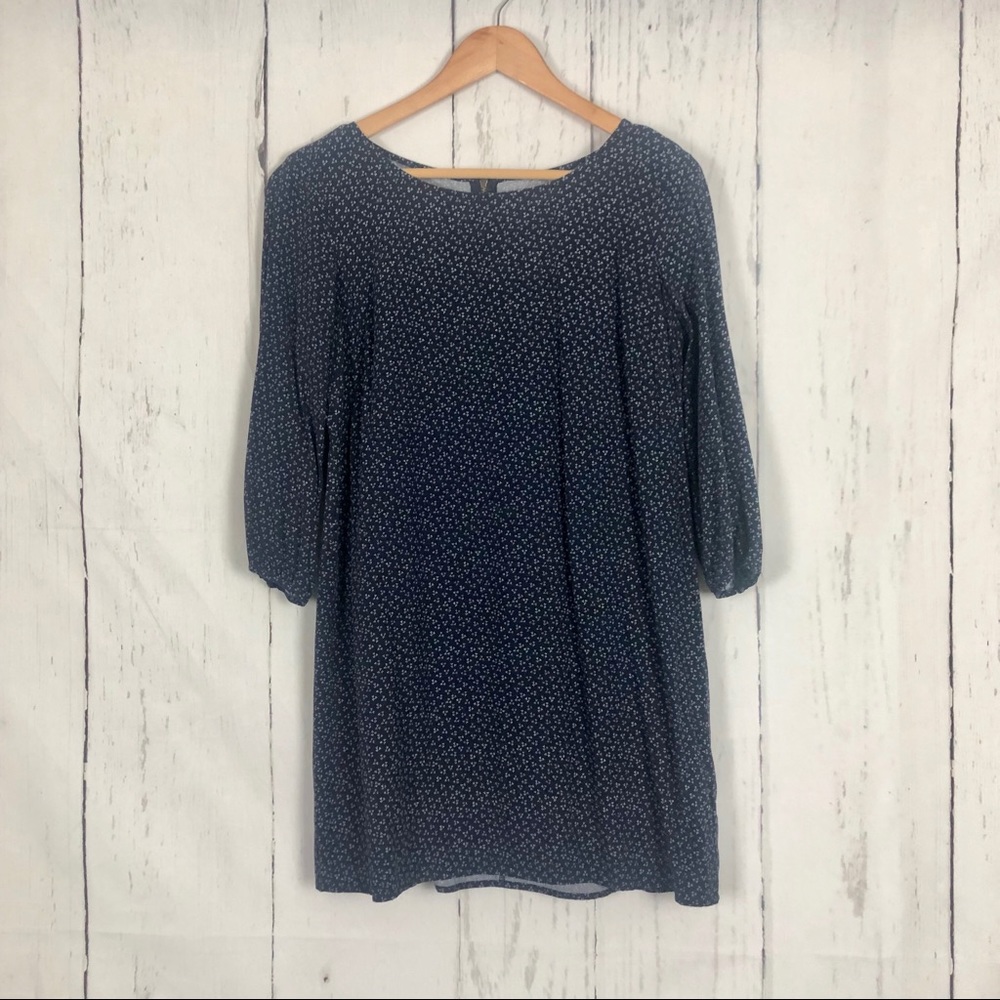 Old Navy Dress Women’s Medium Navy Blue Floral Print Flowy Quarter Sleeve Casual